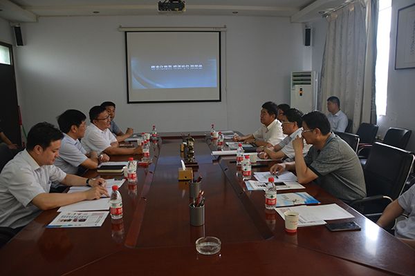 安陽(yáng)市委常委、常務(wù)副市長(zhǎng)陳志偉一行蒞臨全豐調(diào)研